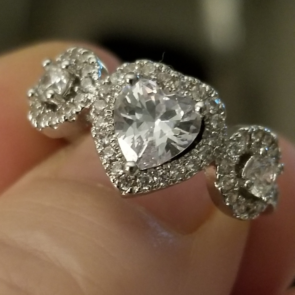 3 Stone Heart Wedding 925 Sterling Silver Ring 7 38$